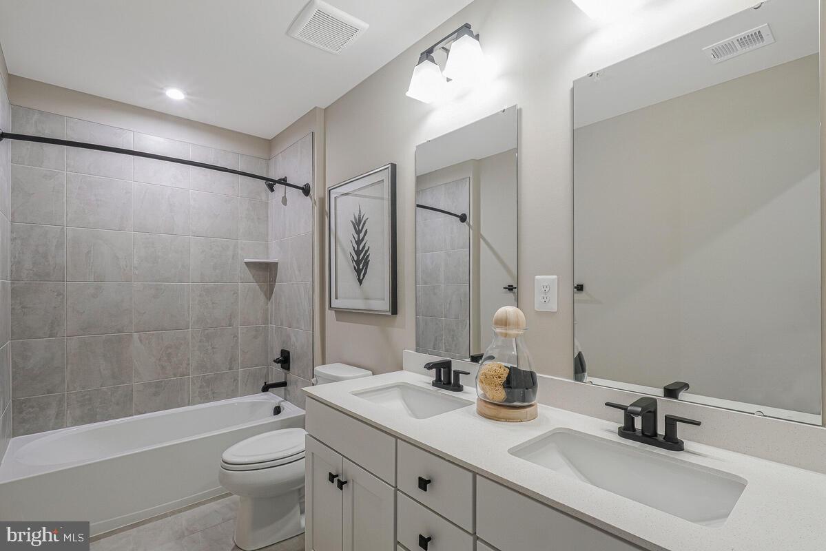 GALLAHAN ESTATES - Residential