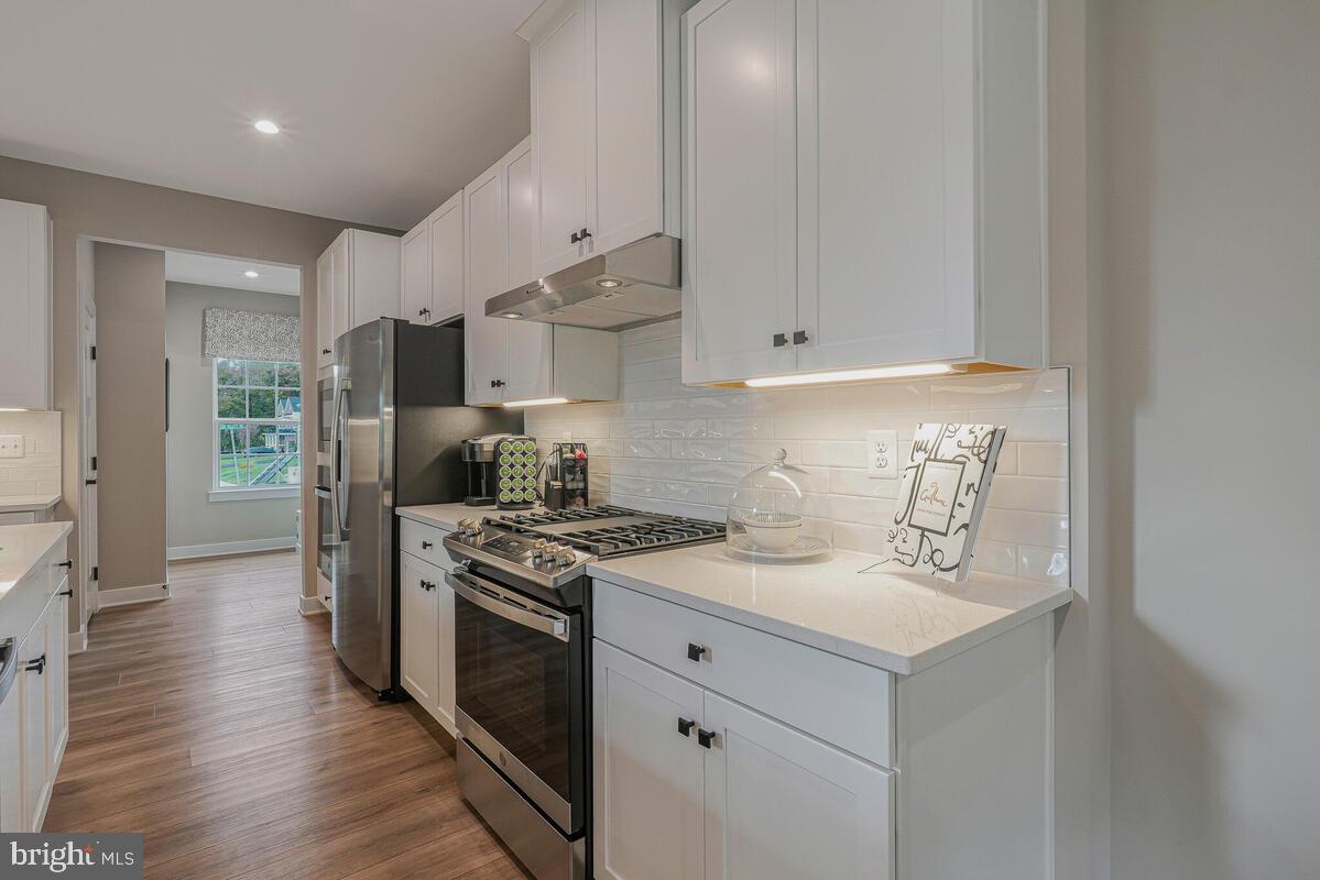 GALLAHAN ESTATES - Residential