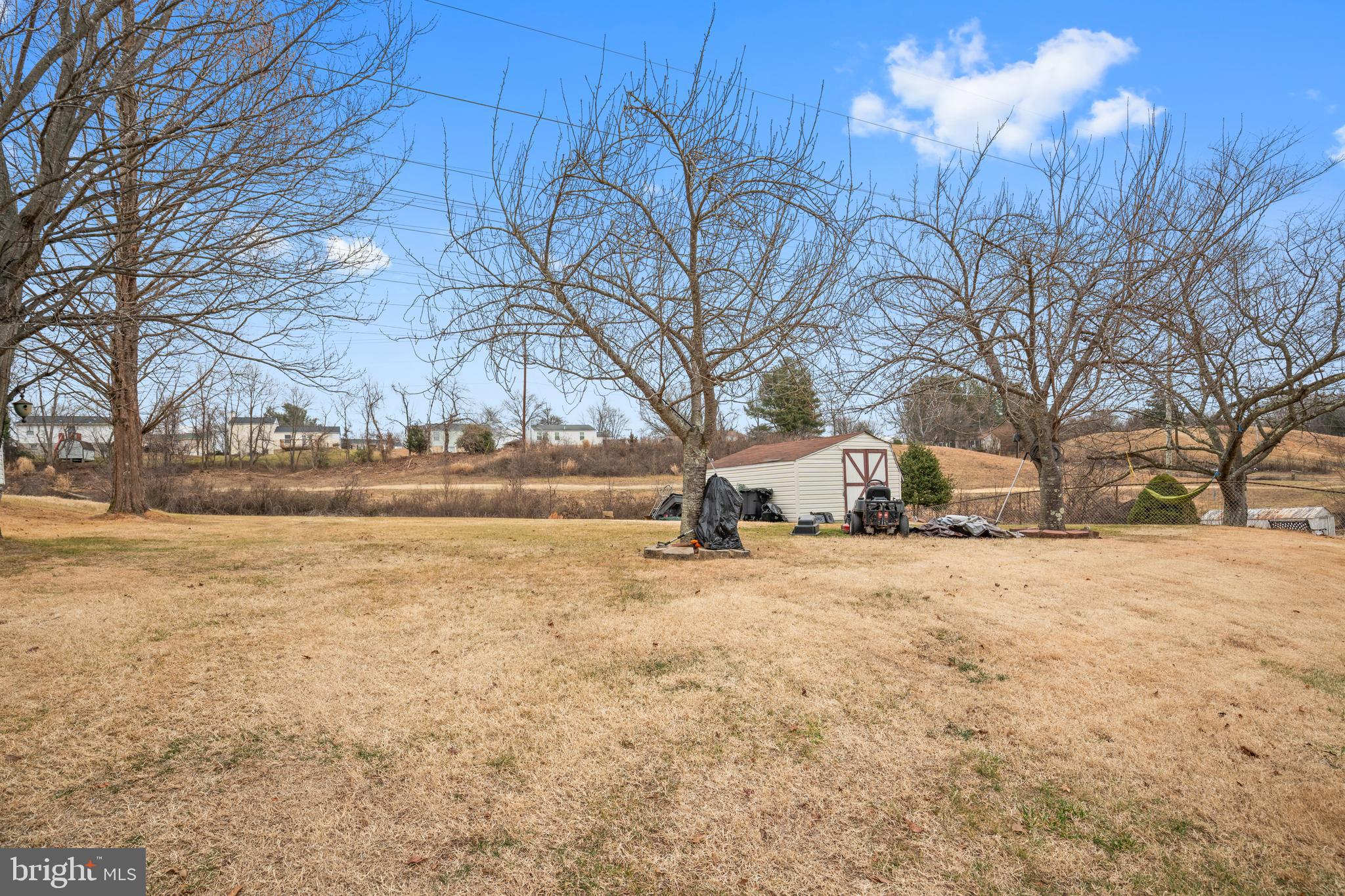 MAPLEWOOD - Residential