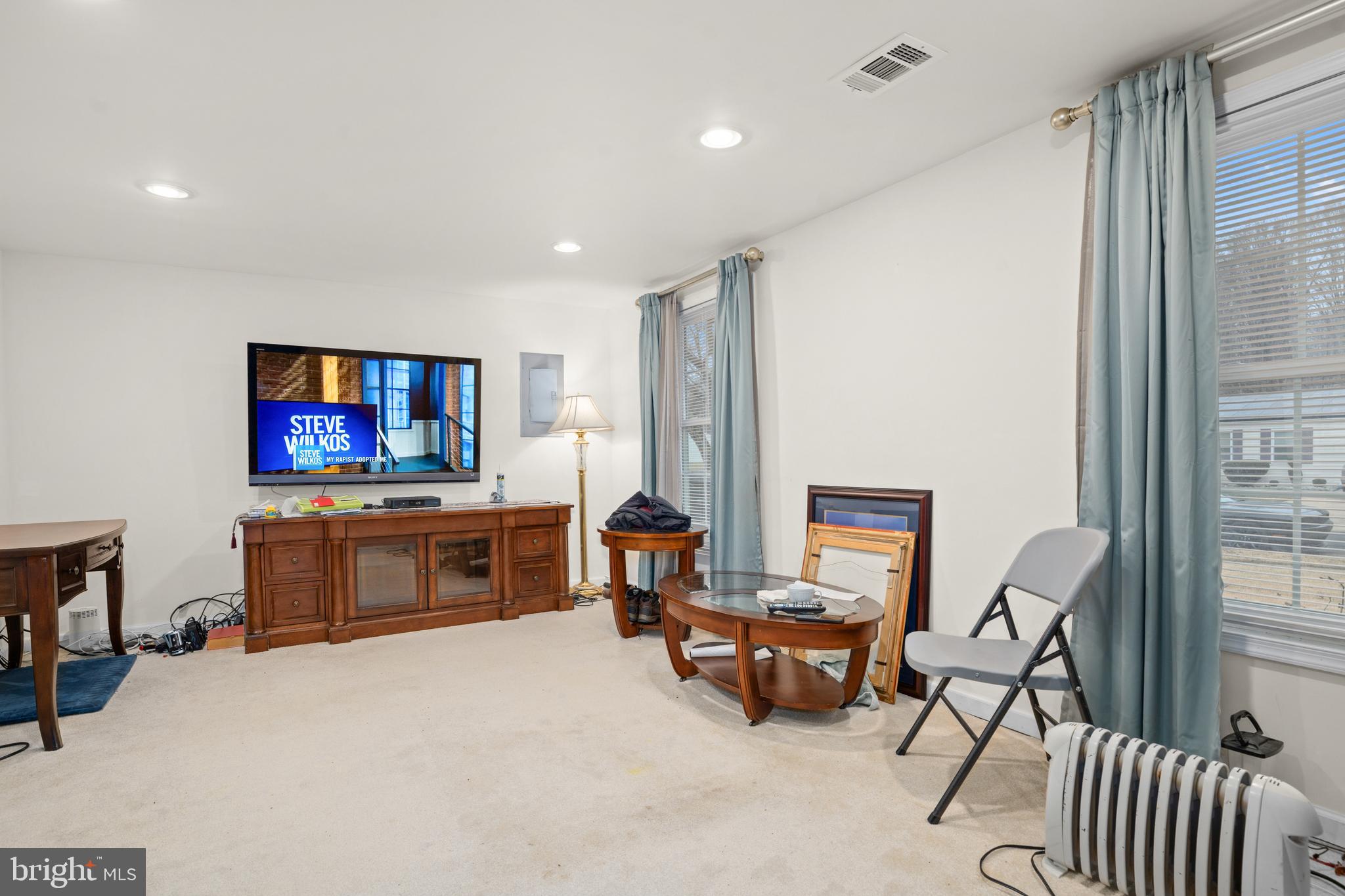 MAPLEWOOD - Residential