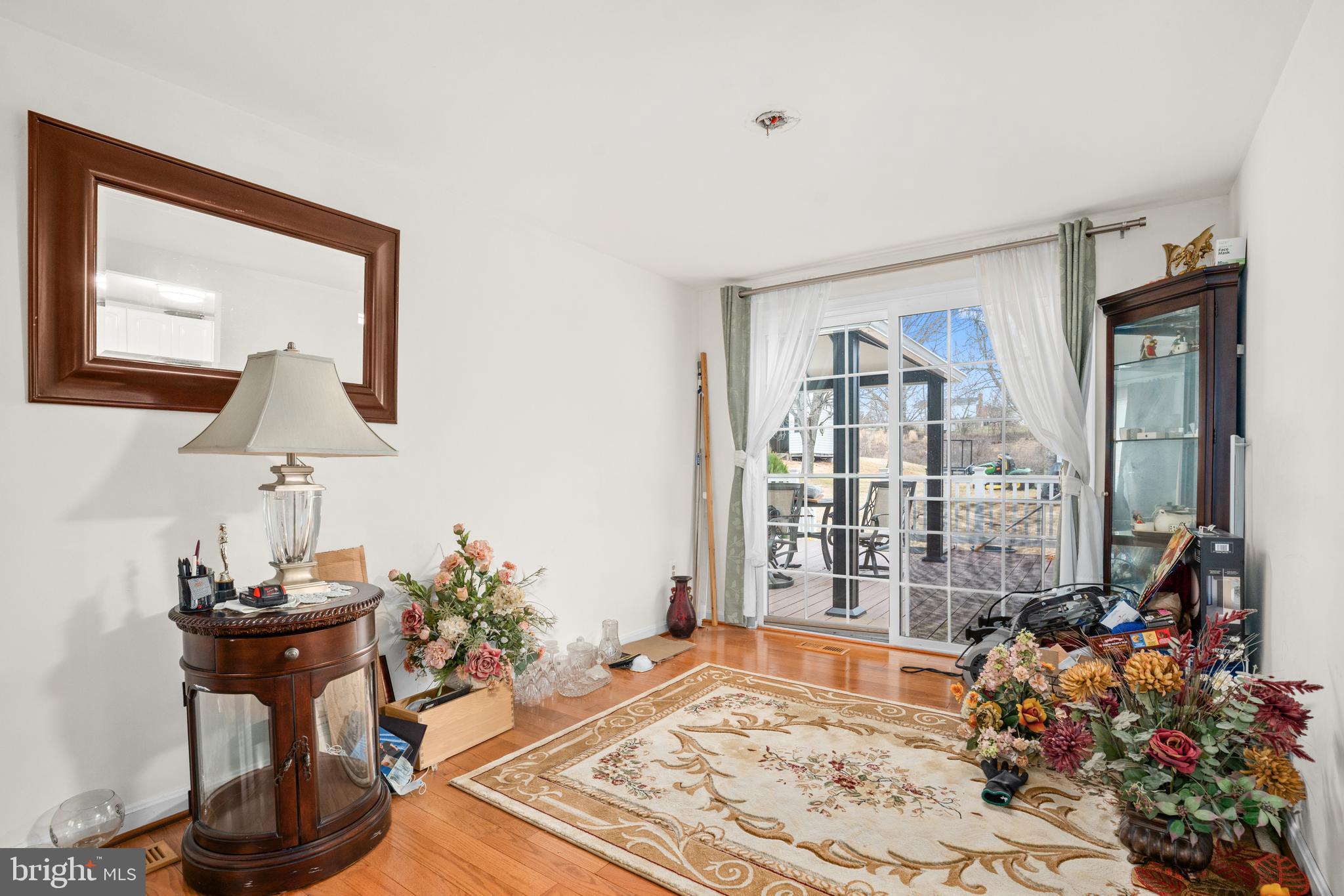 MAPLEWOOD - Residential