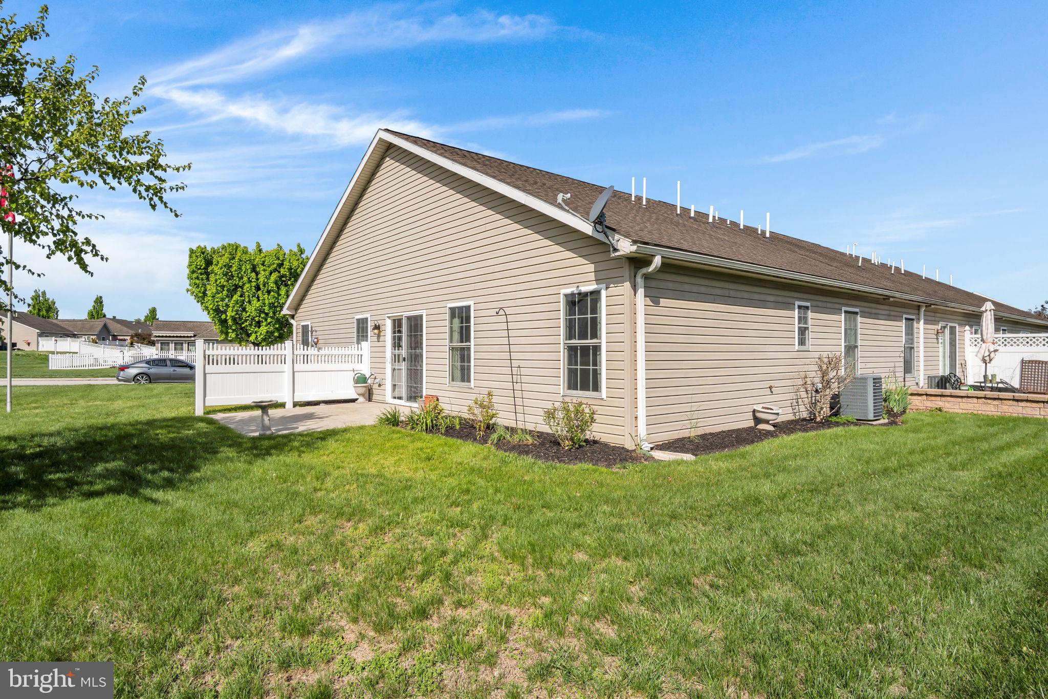 SUMMERFIELD - Residential