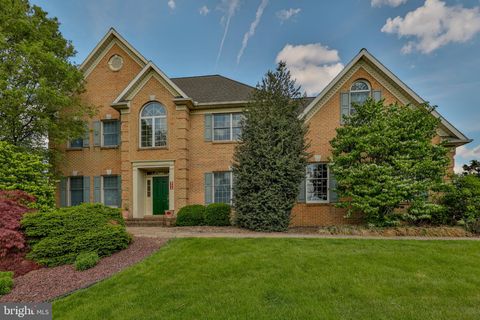 634 COUNTRY CLUB ROAD EASTON PA 18045