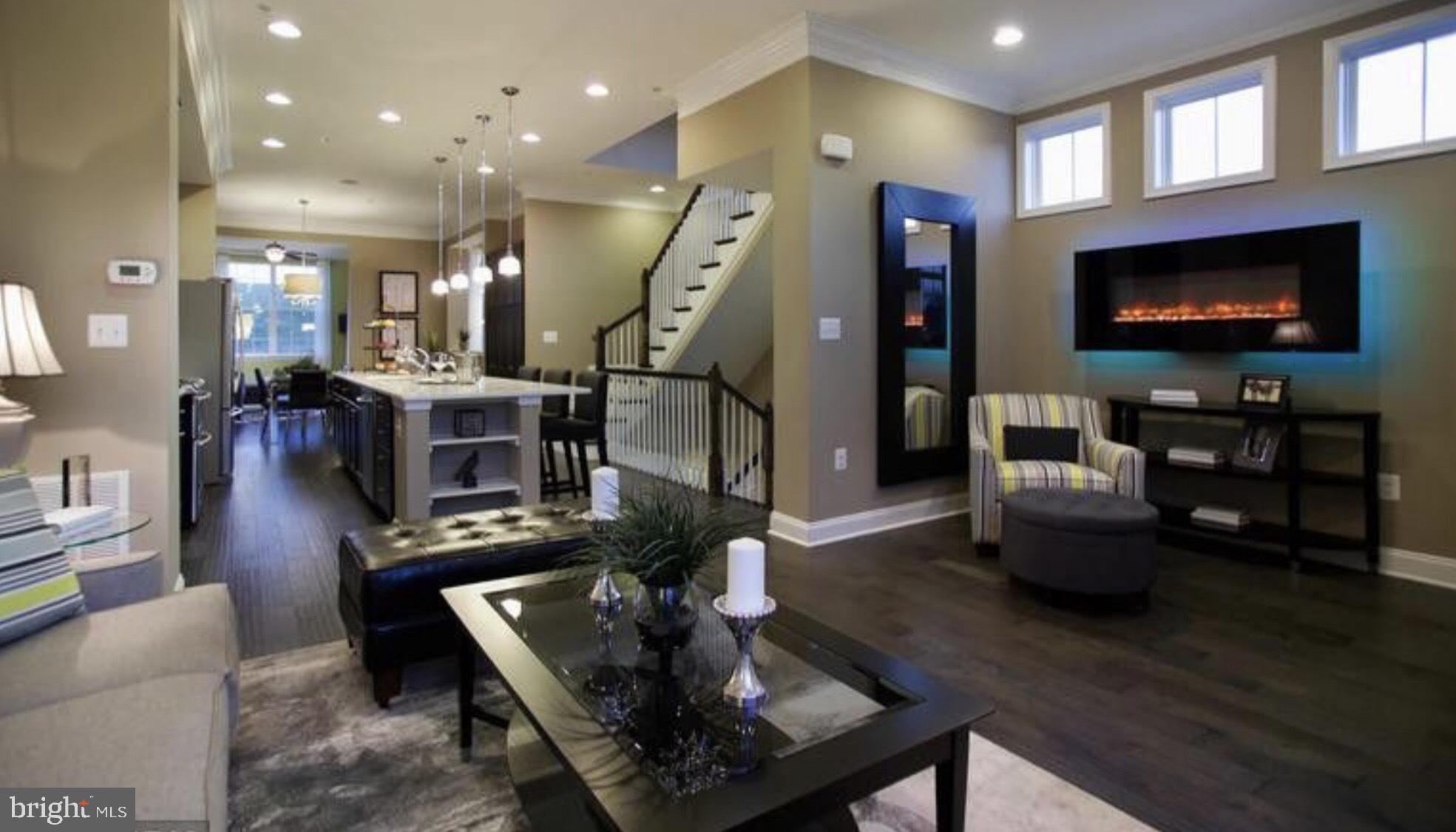 TUSCARORA CREEK - Residential