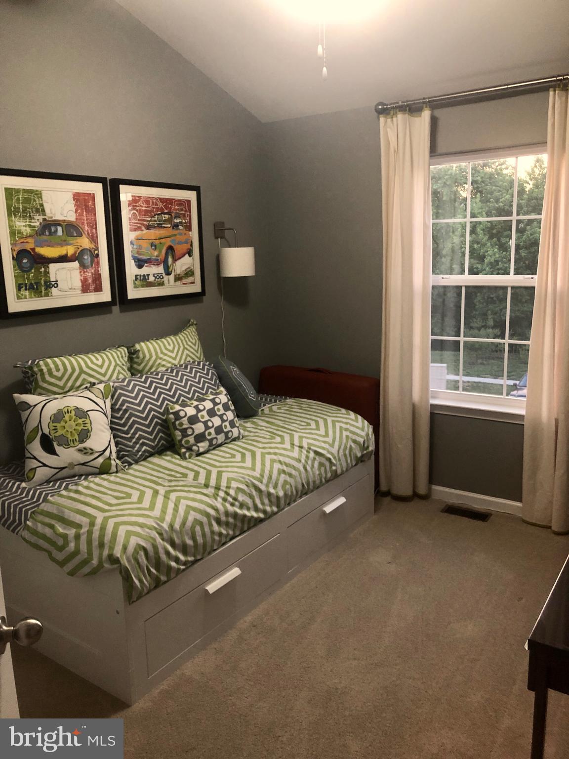 TUSCARORA CREEK - Residential