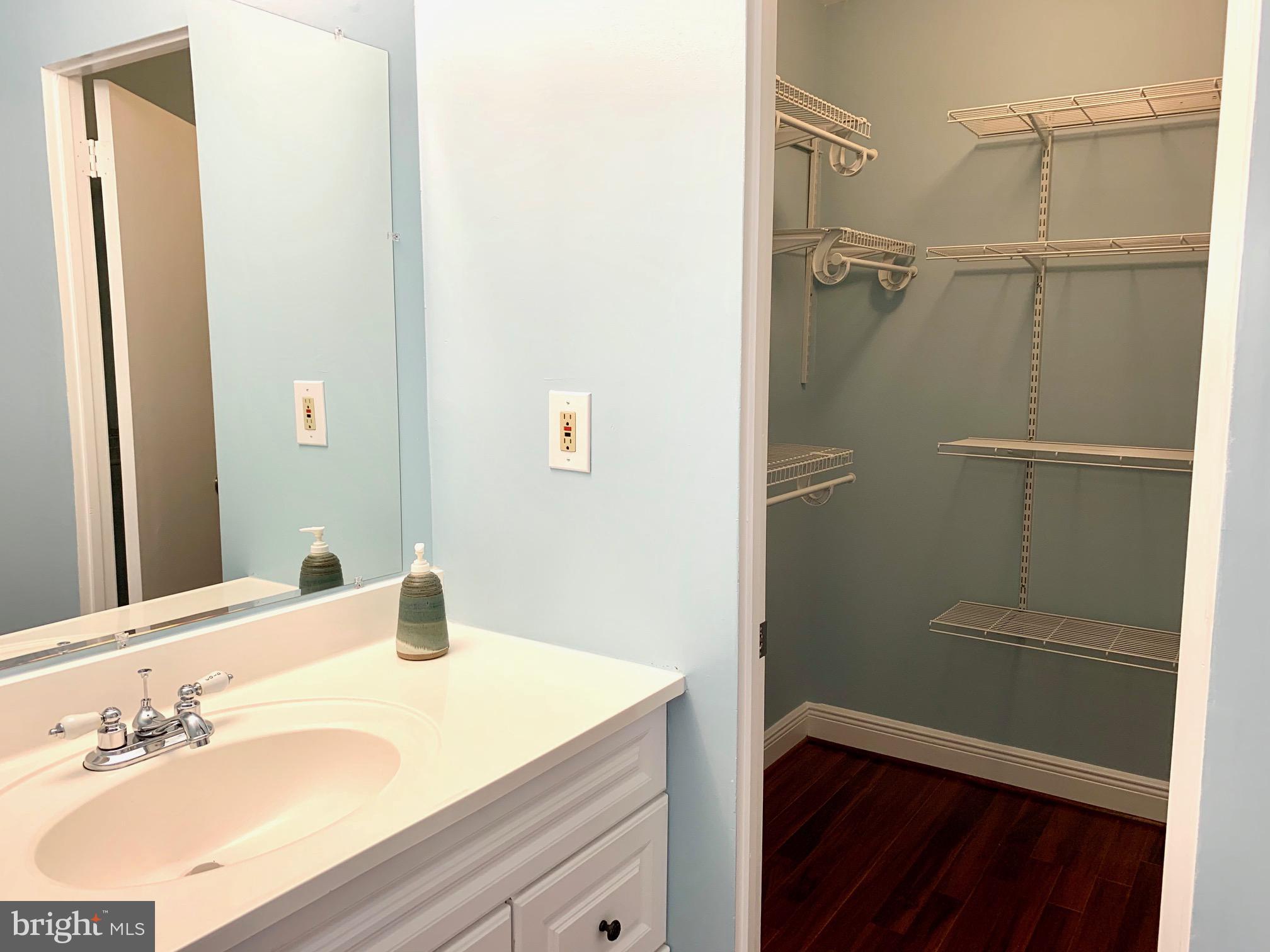 CARTER HILL - Residential