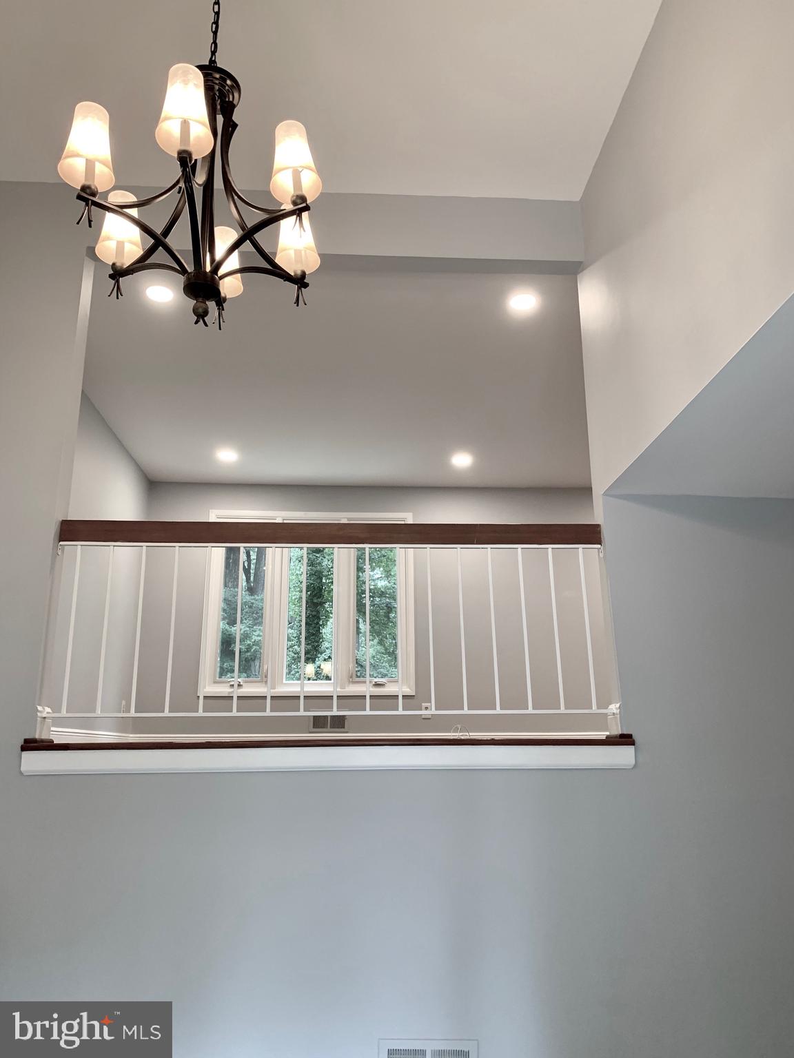 CARTER HILL - Residential