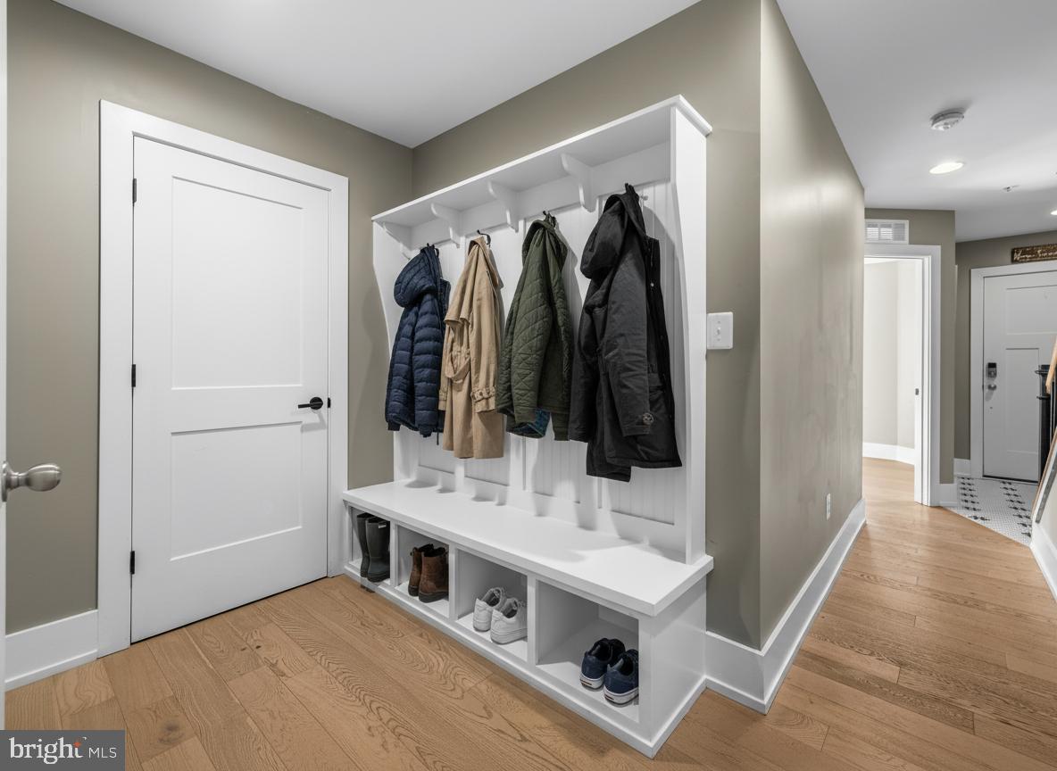 REDFERN ROW - Residential