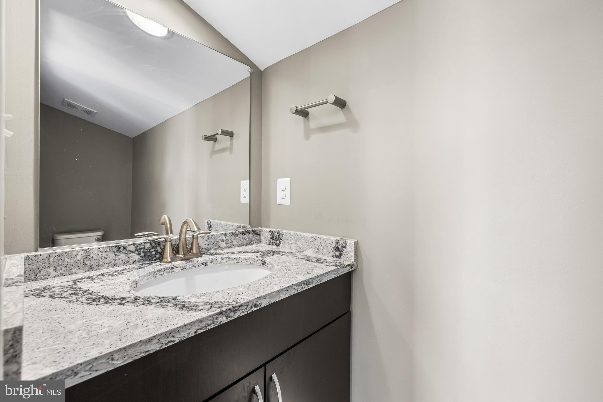 REDFERN ROW - Residential