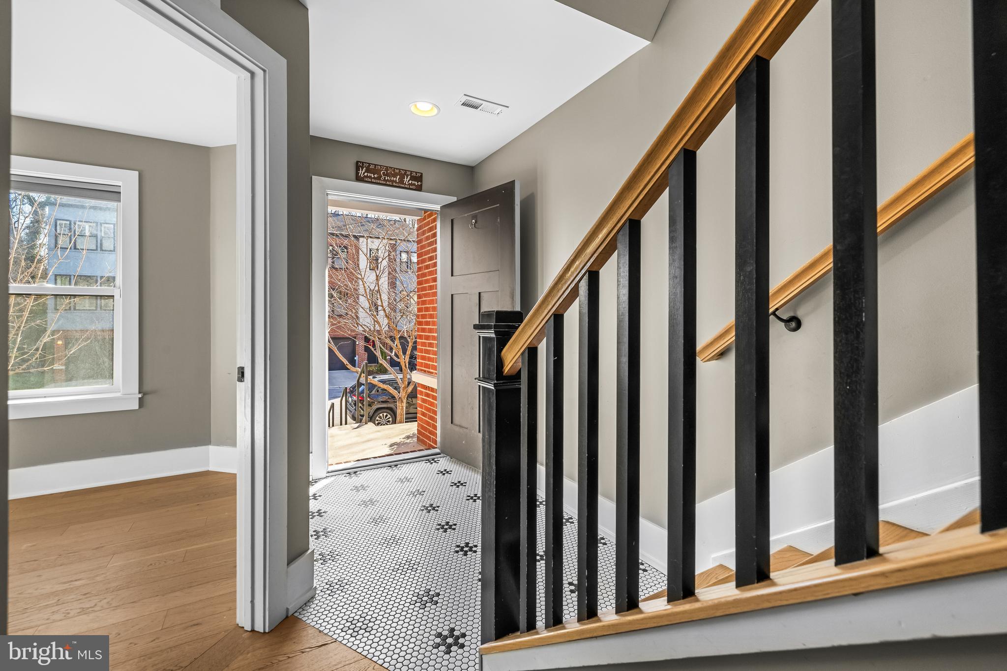 REDFERN ROW - Residential