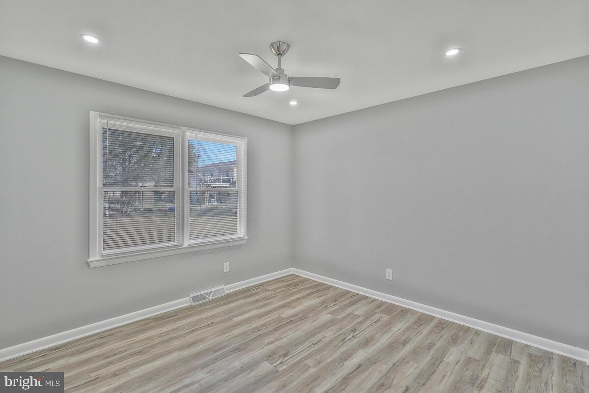 LYNNBROOK SUB - Residential