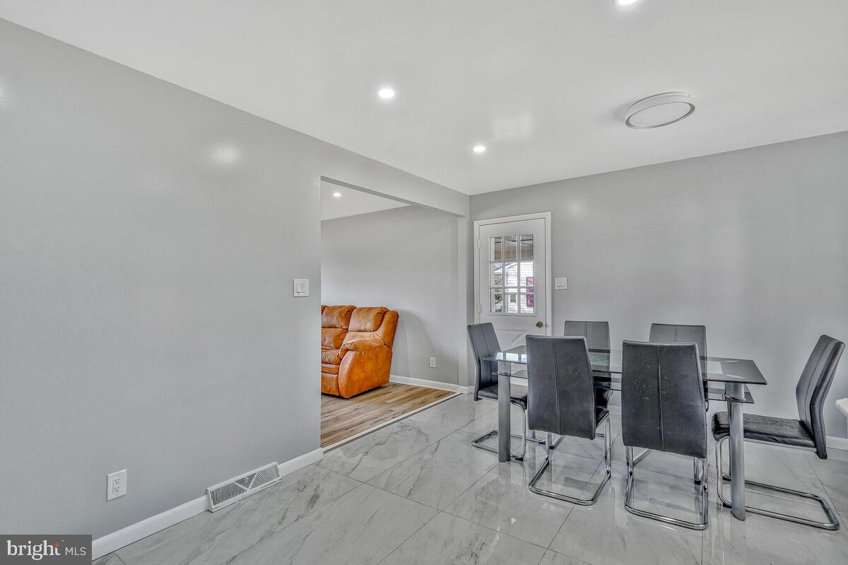 LYNNBROOK SUB - Residential