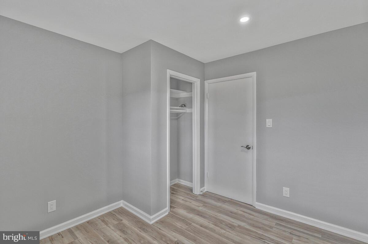 LYNNBROOK SUB - Residential