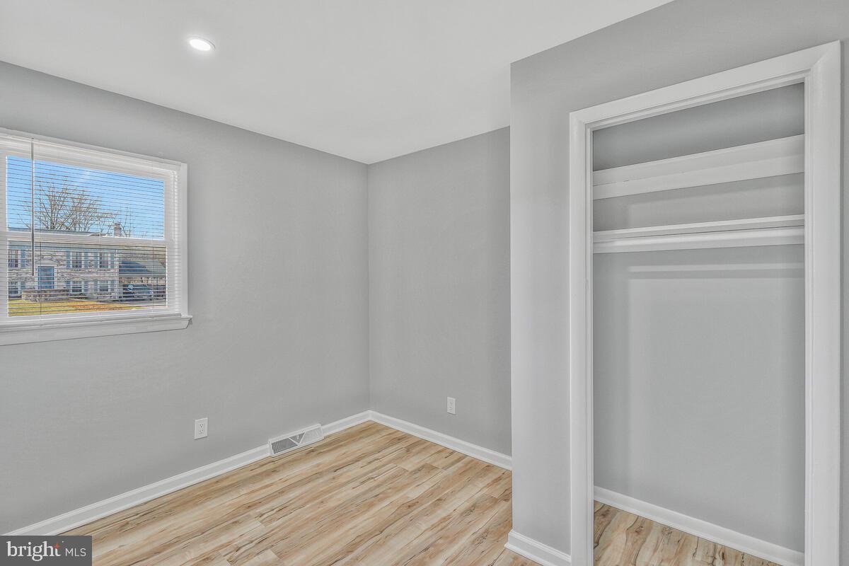 LYNNBROOK SUB - Residential