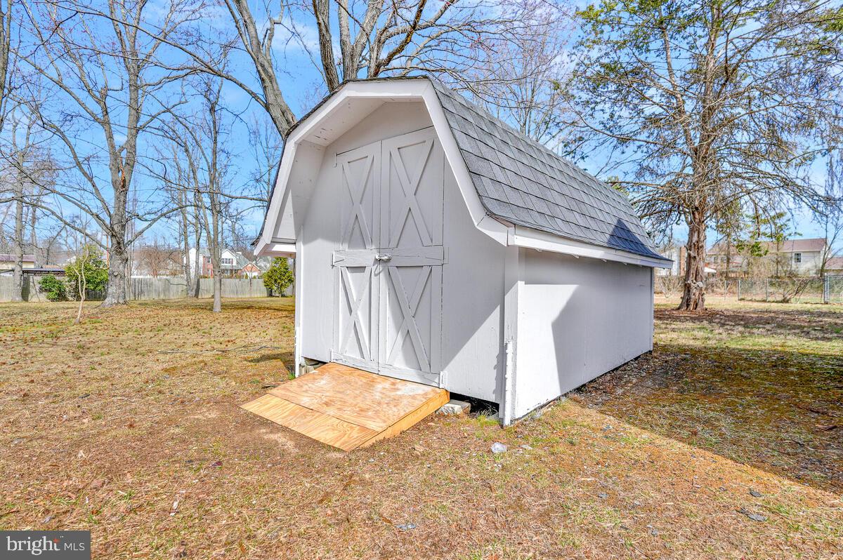 LYNNBROOK SUB - Residential