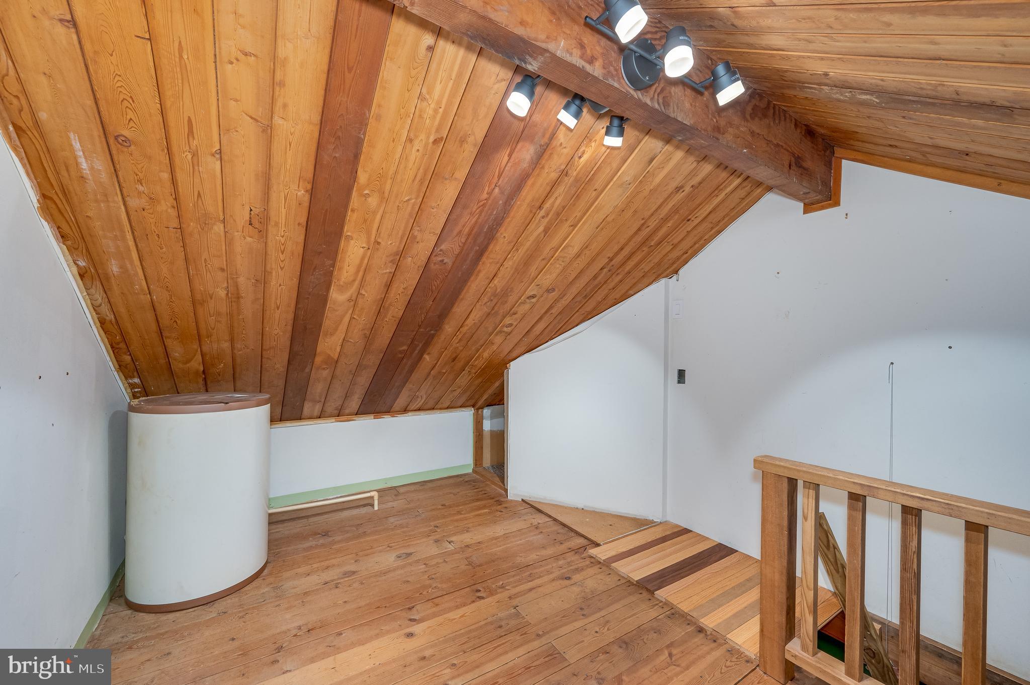 WESTRIDGE HILLS - Residential