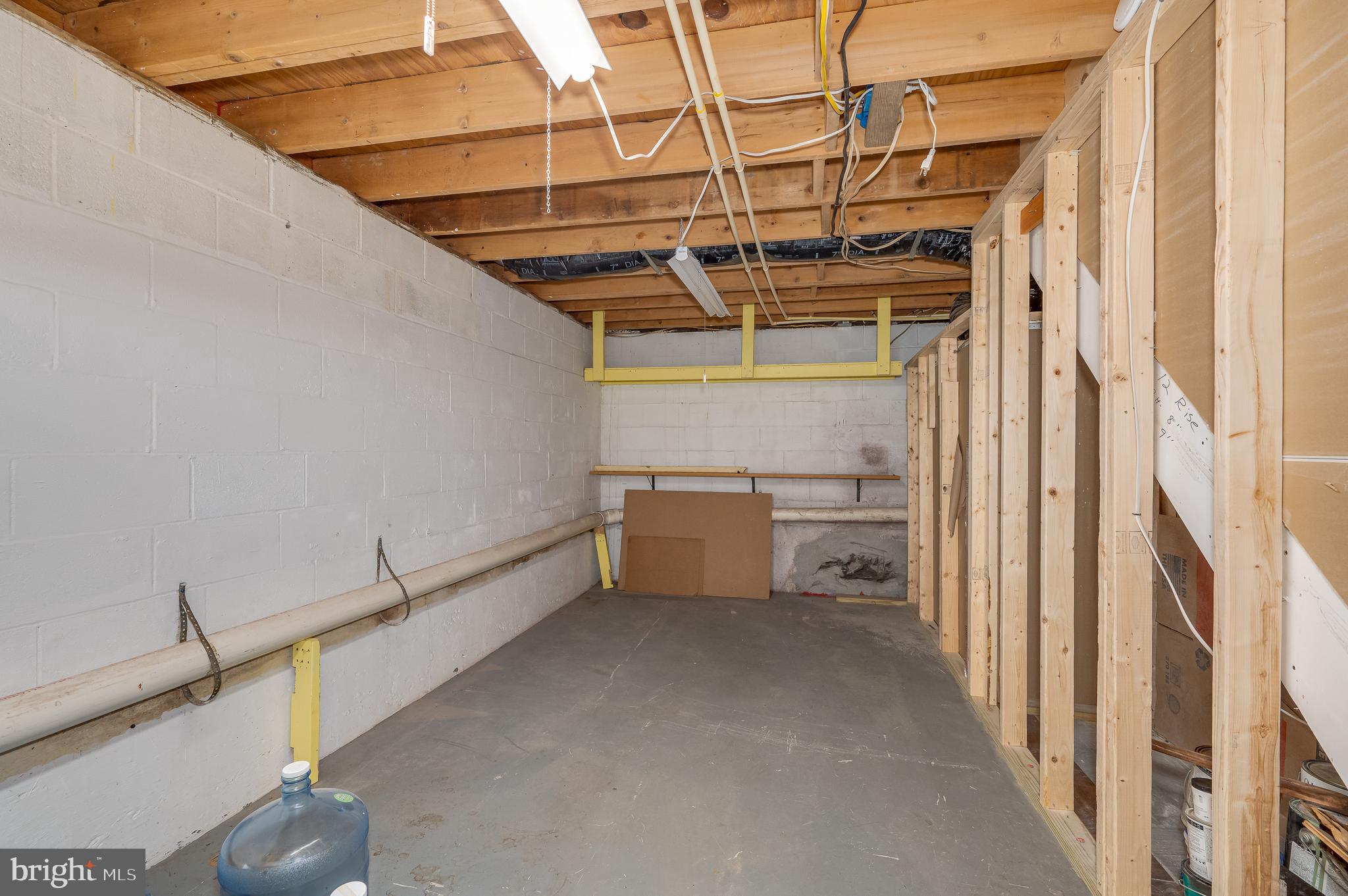 WESTRIDGE HILLS - Residential