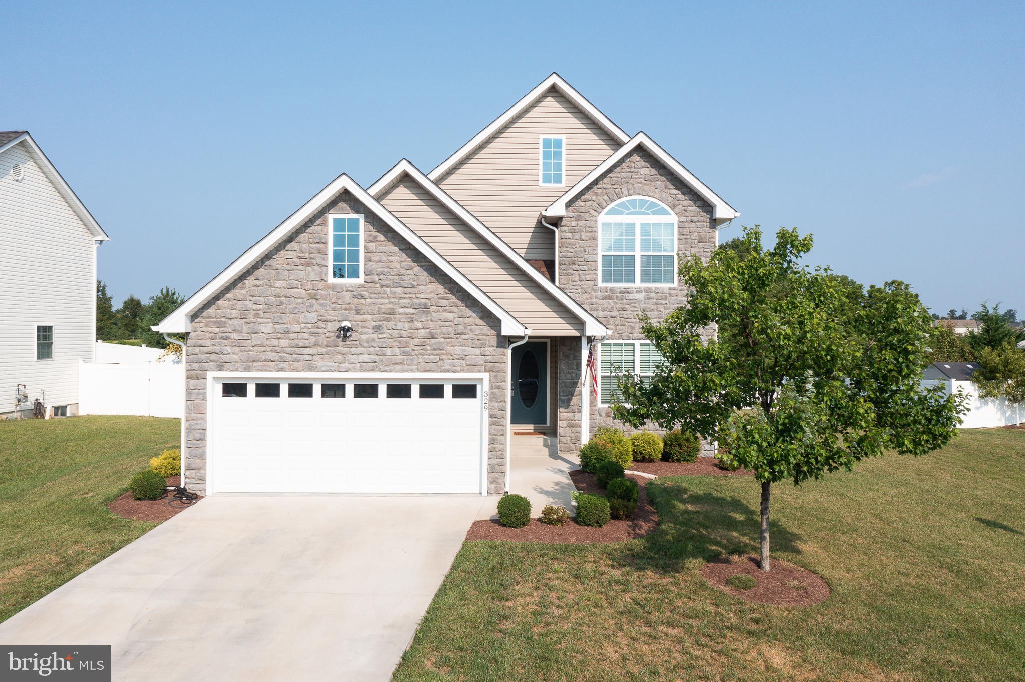 SOVEREIGN VILLAGE - Residential