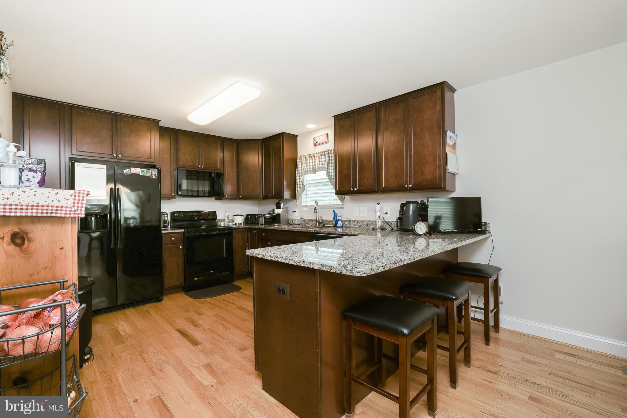 SOVEREIGN VILLAGE - Residential