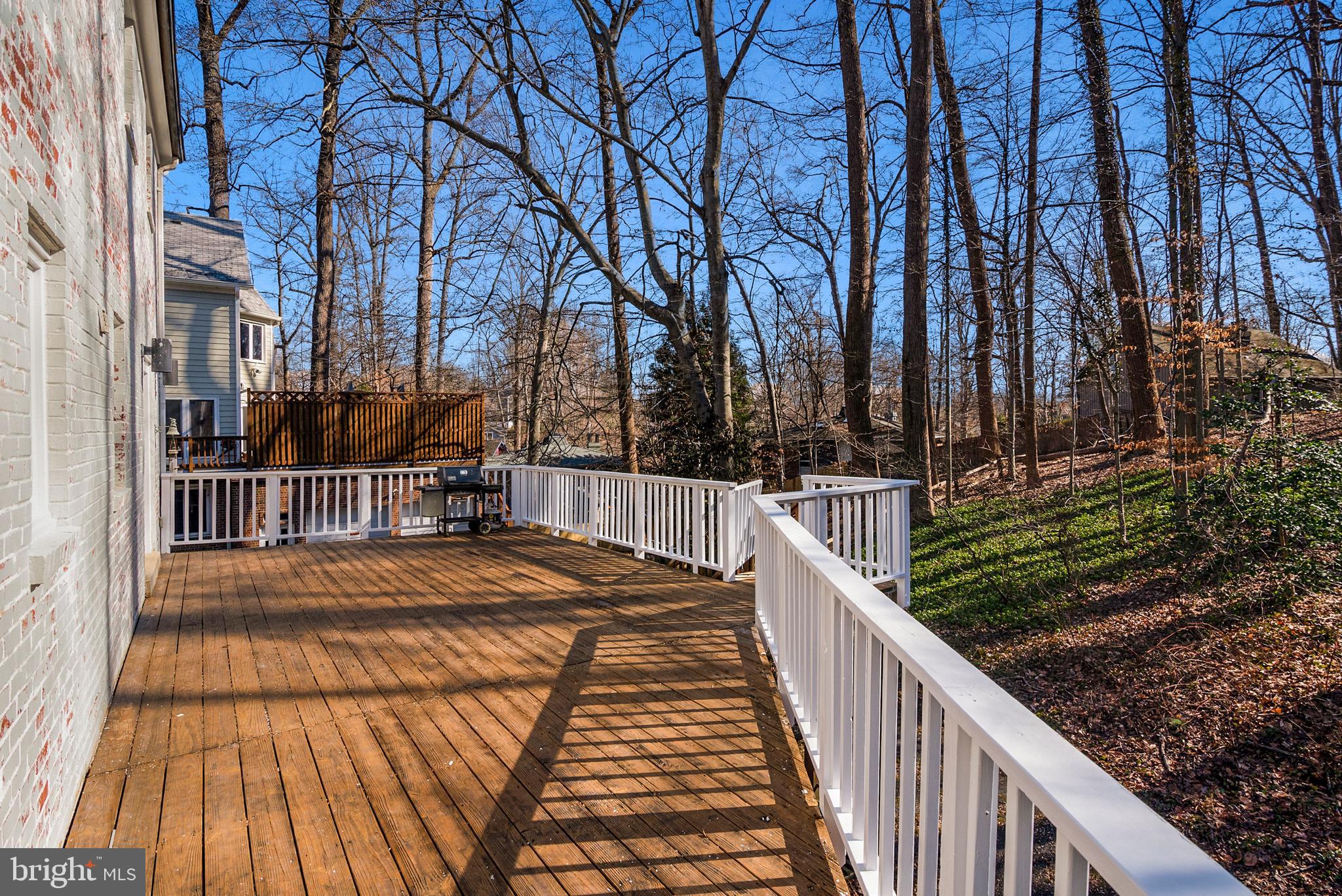 COUNTRY CLUB VILLAGE - Residential