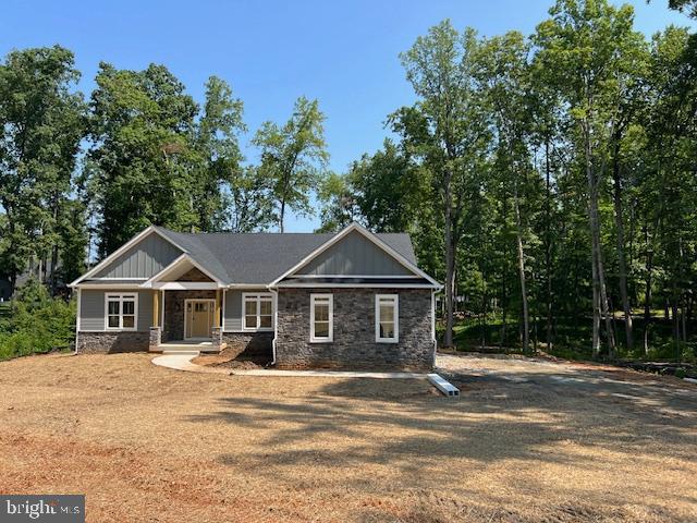 LIGHTHOUSE POINT - Residential