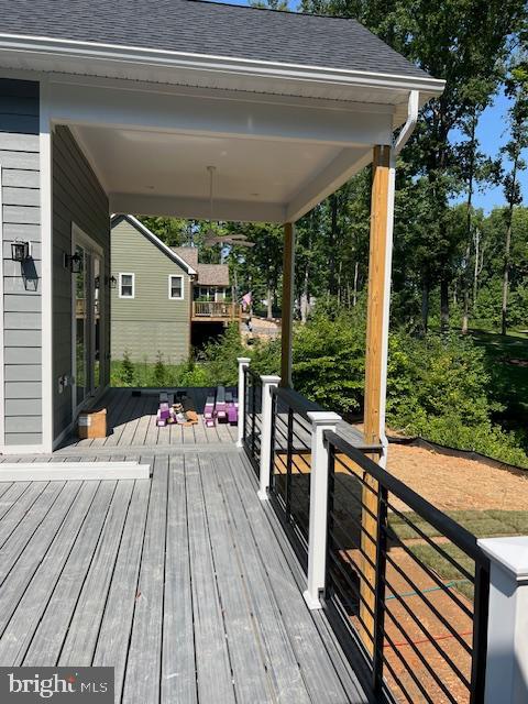 LIGHTHOUSE POINT - Residential