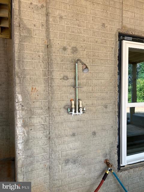 LIGHTHOUSE POINT - Residential