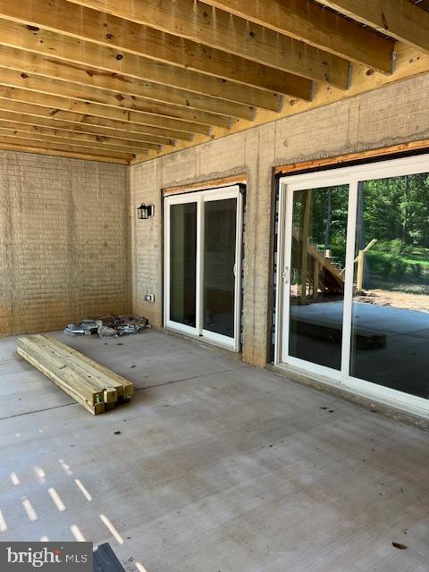 LIGHTHOUSE POINT - Residential