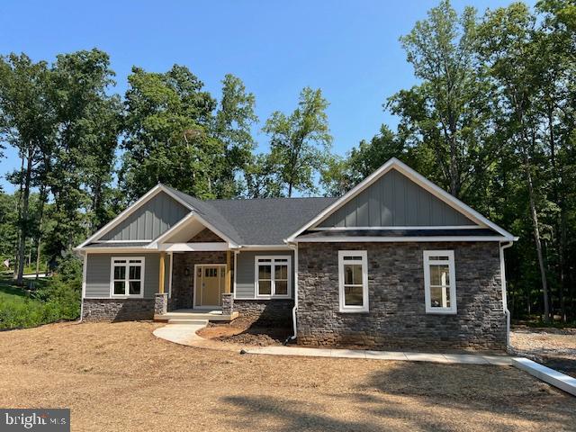 LIGHTHOUSE POINT - Residential