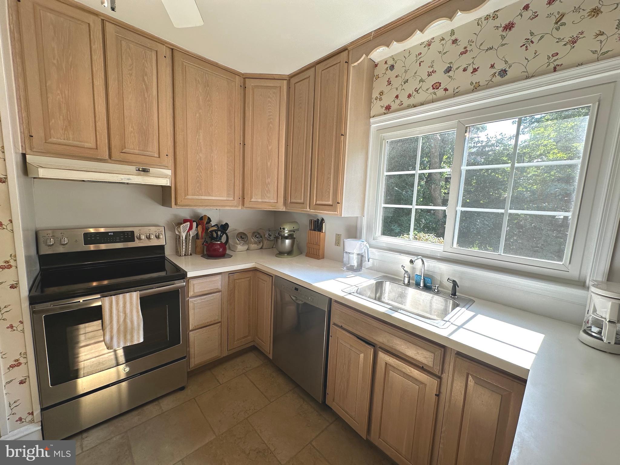 MERION STATION - Residential