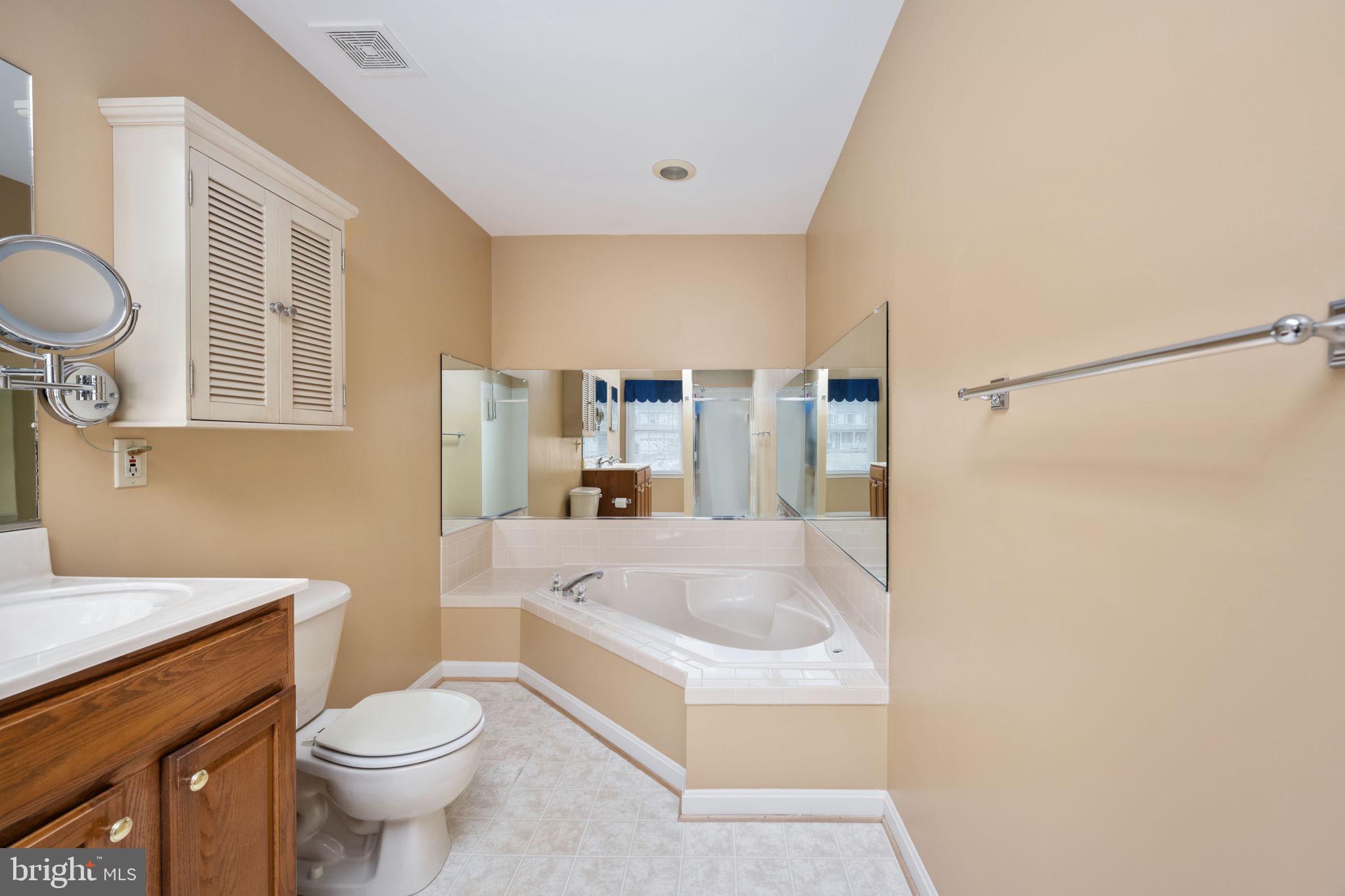 ASHLEIGH PARK - Residential