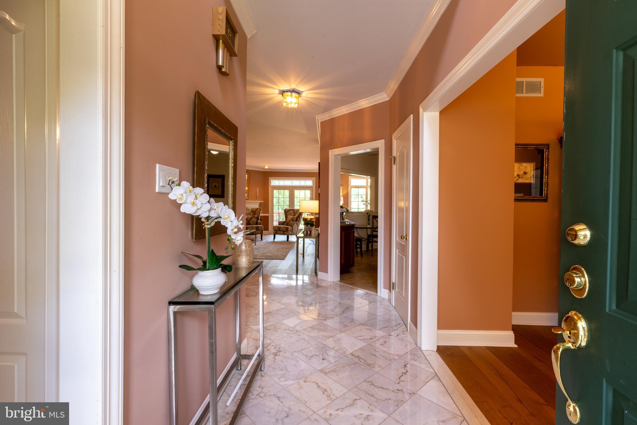 56 LONGVIEW CIRCLE 56