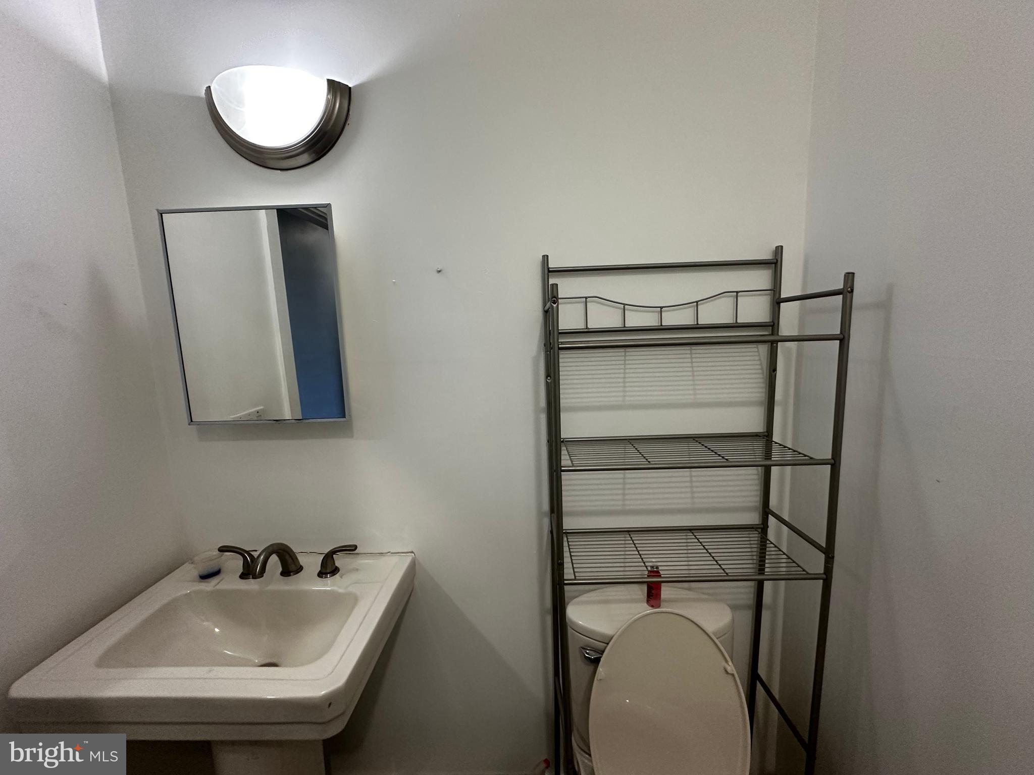 MT AIRY - Residential Income