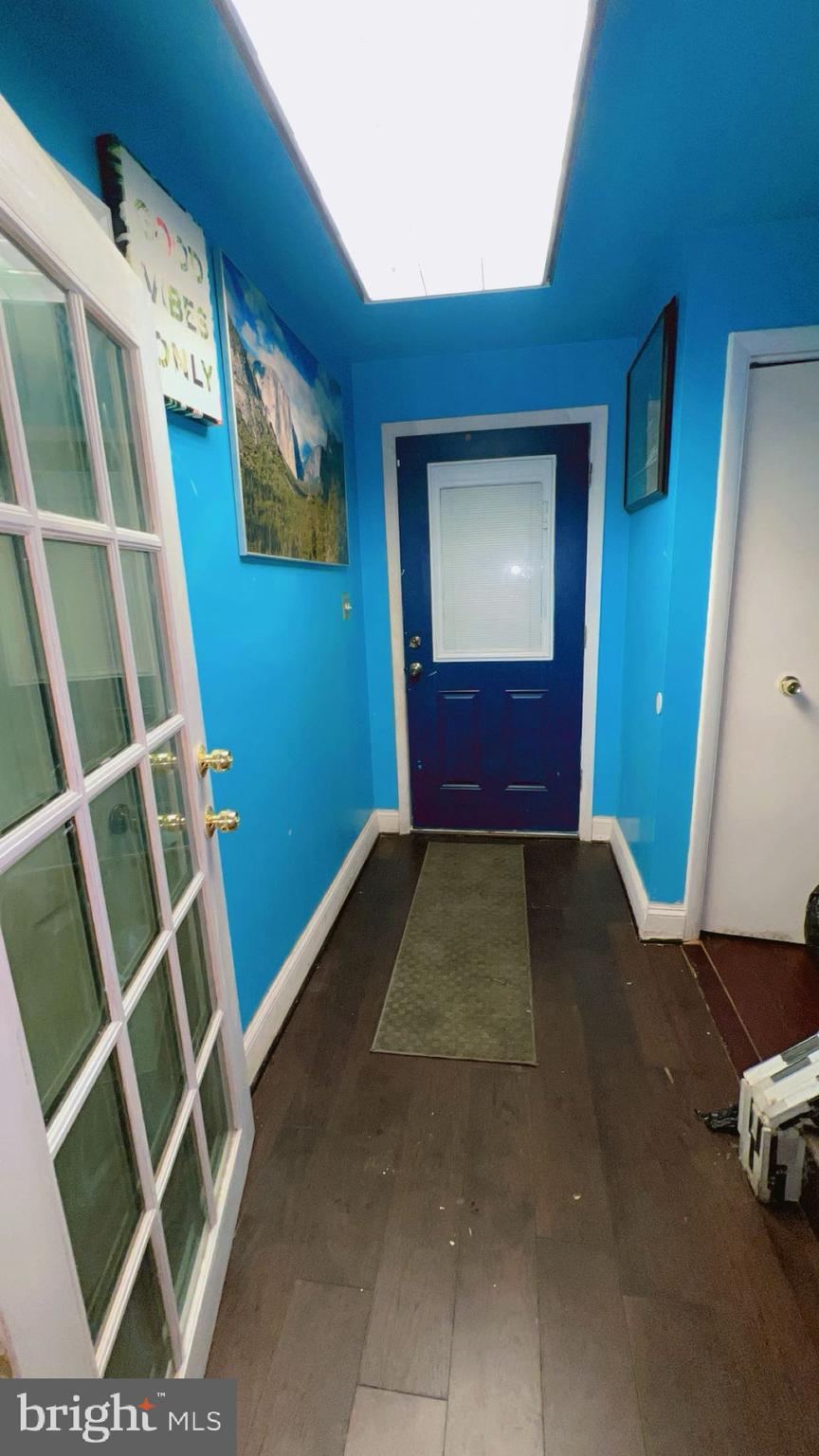 CAPITAL ESTATES - Residential