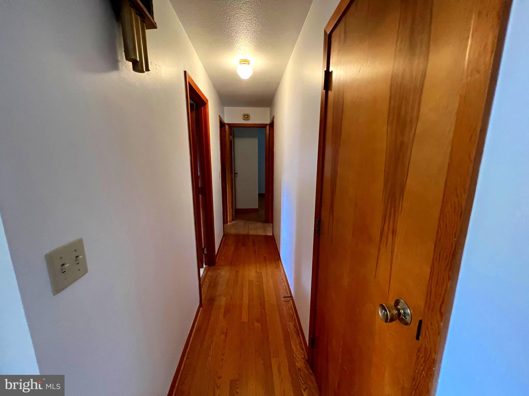 LUDWICK AIRPORT - Residential