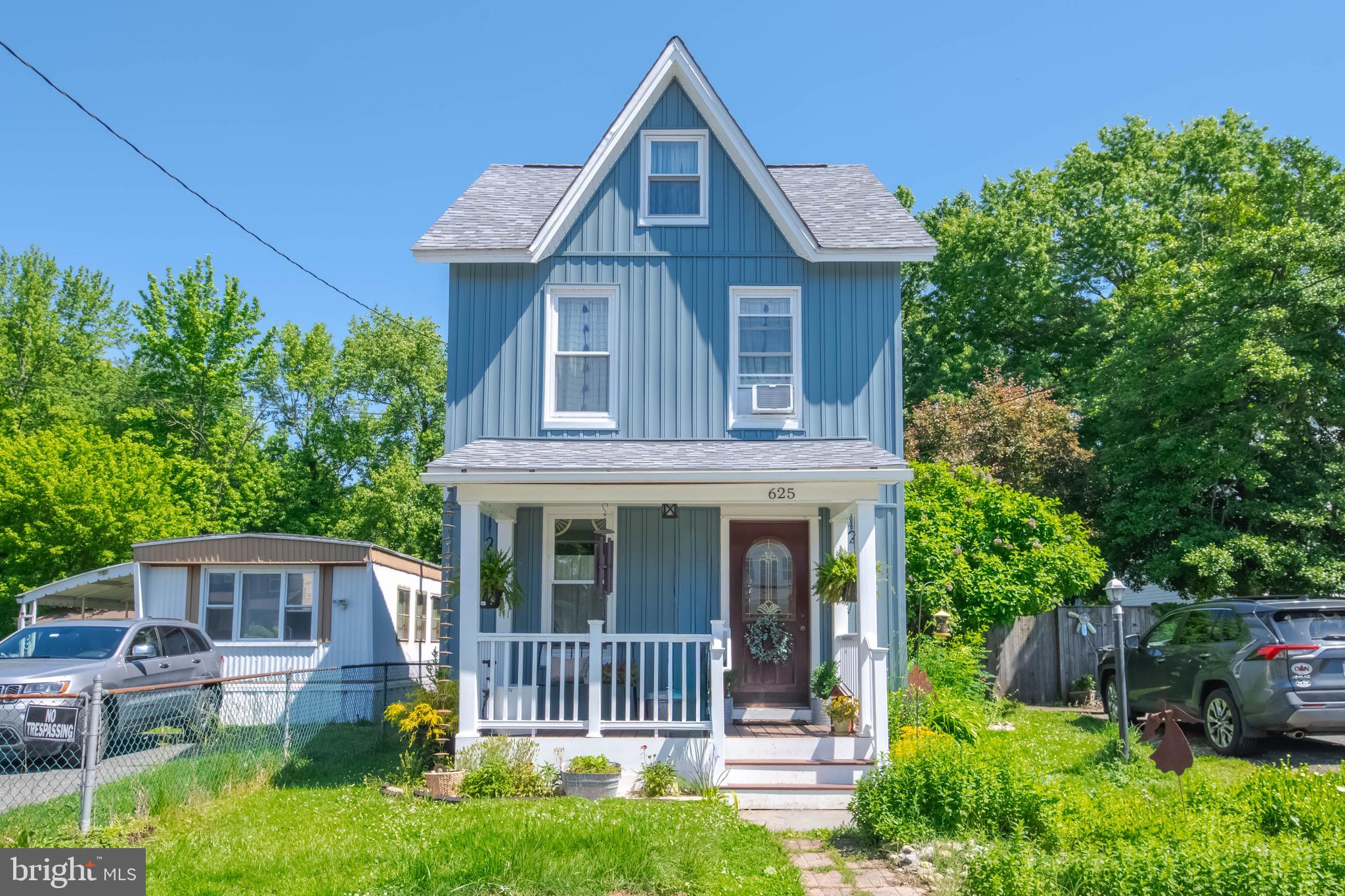 625 OTSEGO STREET