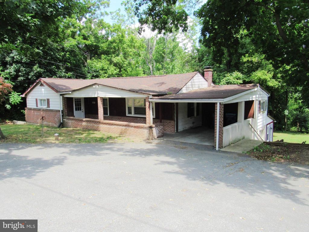 Photo of 4309 Marietta Avenue, Columbia, PA 17512 (MLS # PALA2052860)