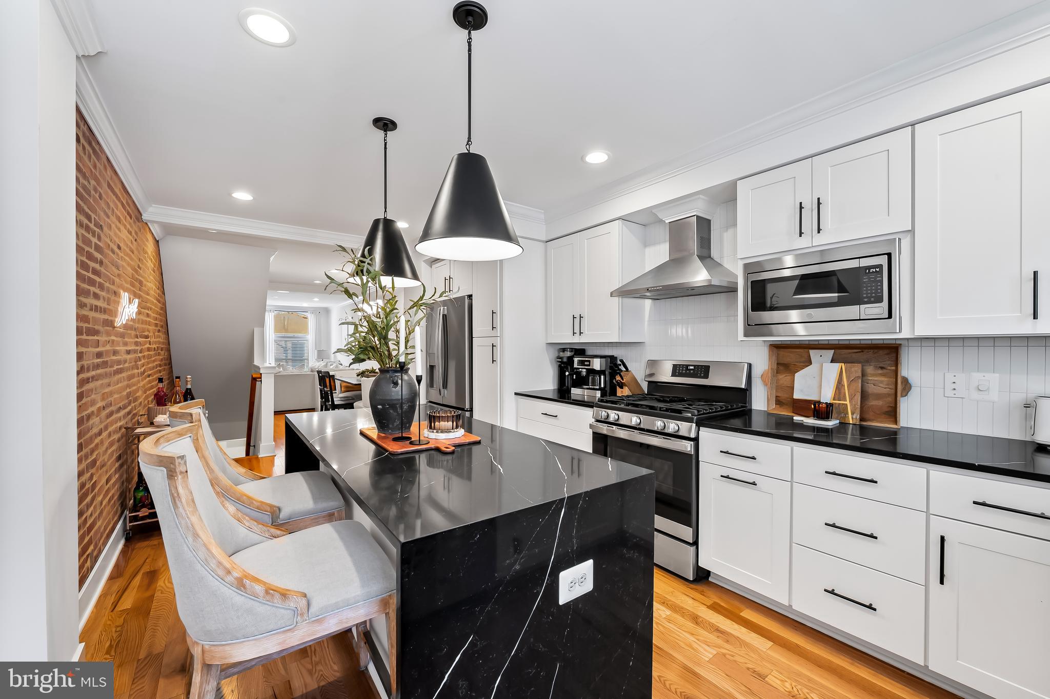 CANTON - Residential