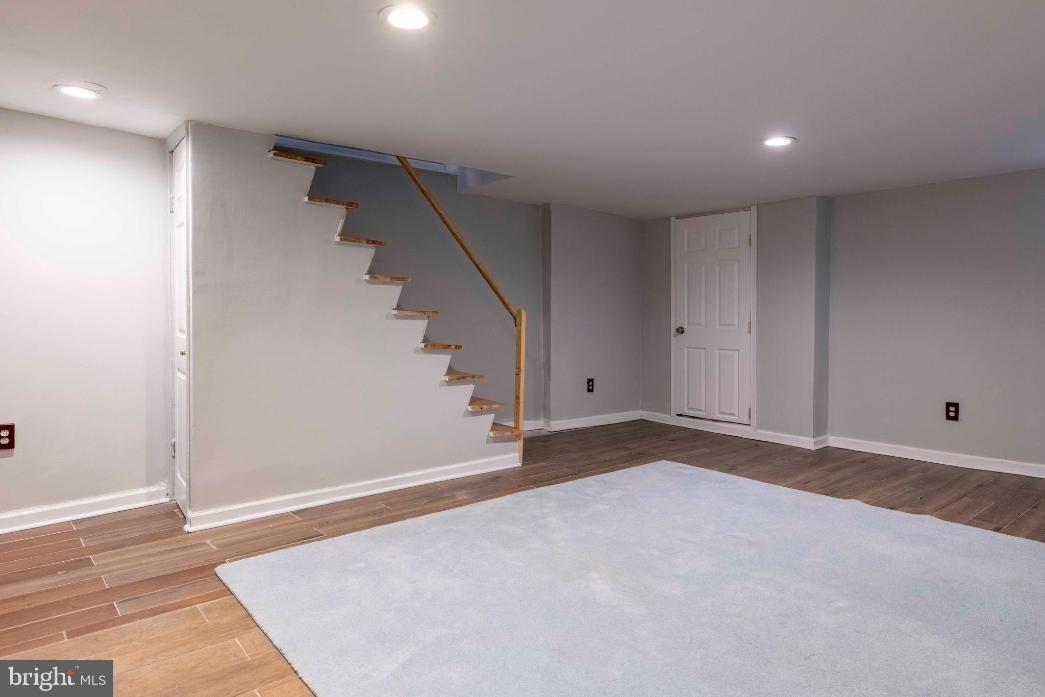 GERMANTOWN (EAST) - Residential