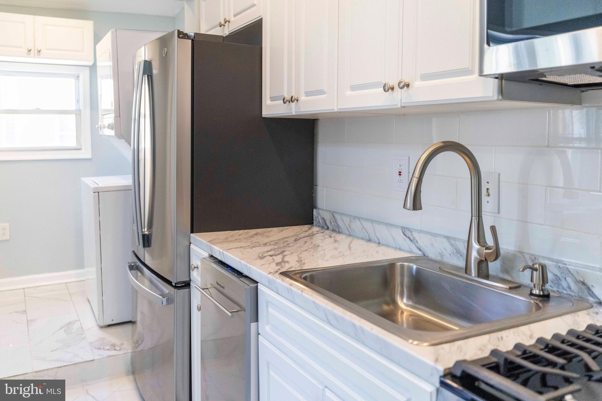 GERMANTOWN (EAST) - Residential