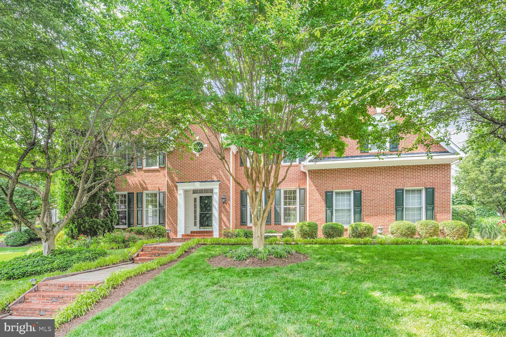 CLOPPERS MILL WEST - Residential