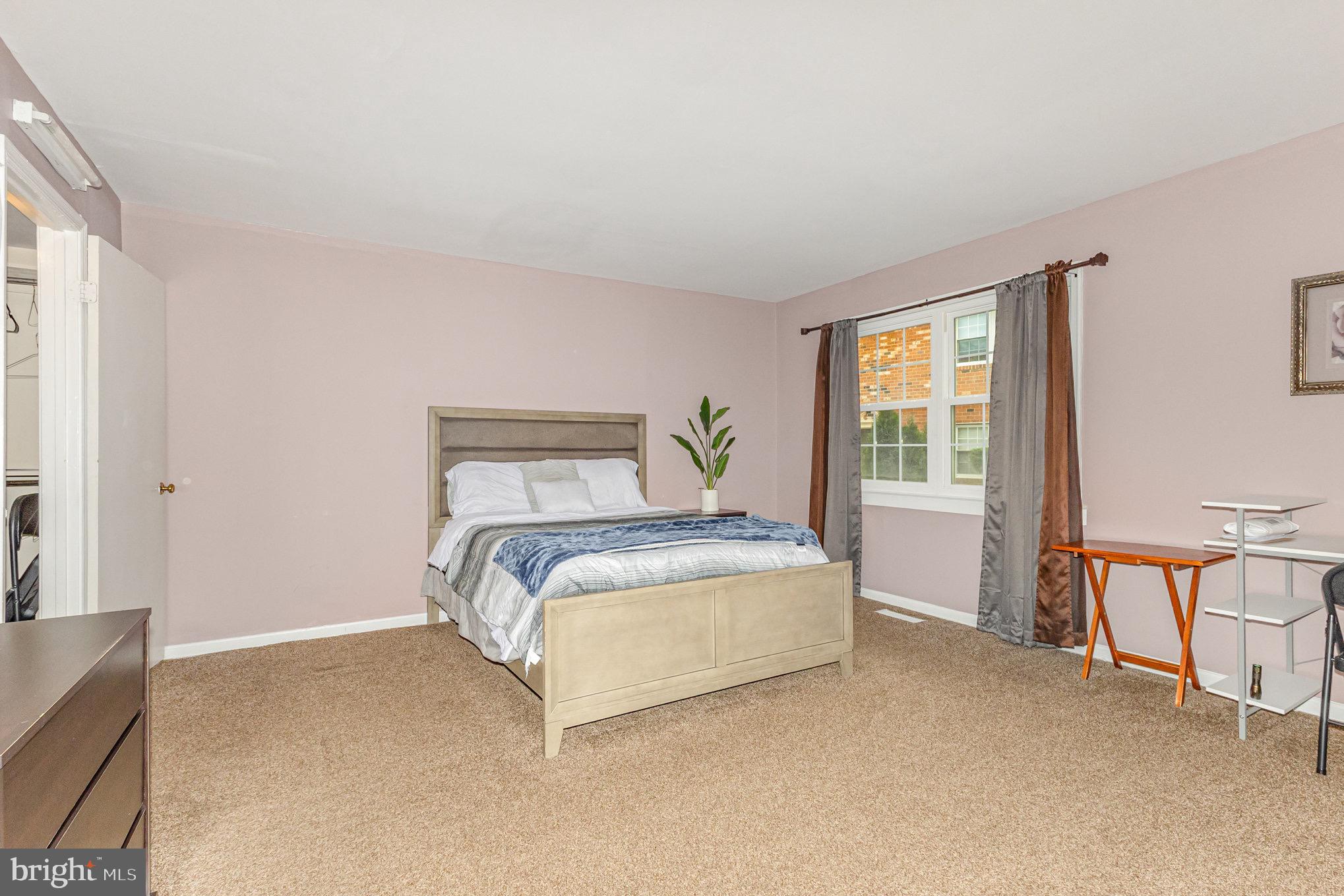 HIGHLAND AT GUNSTON CORNER - Residential