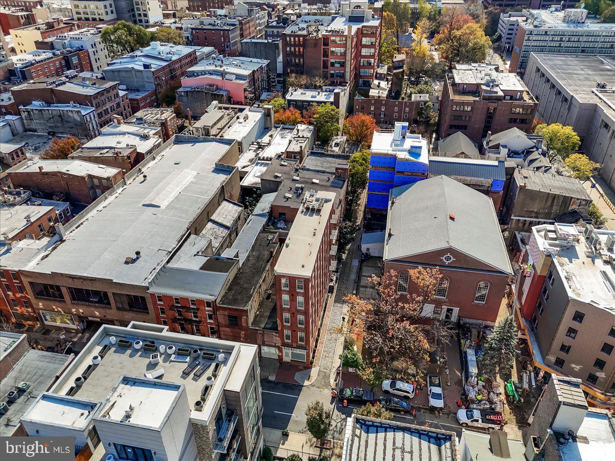 OLD CITY - Commercial Sale