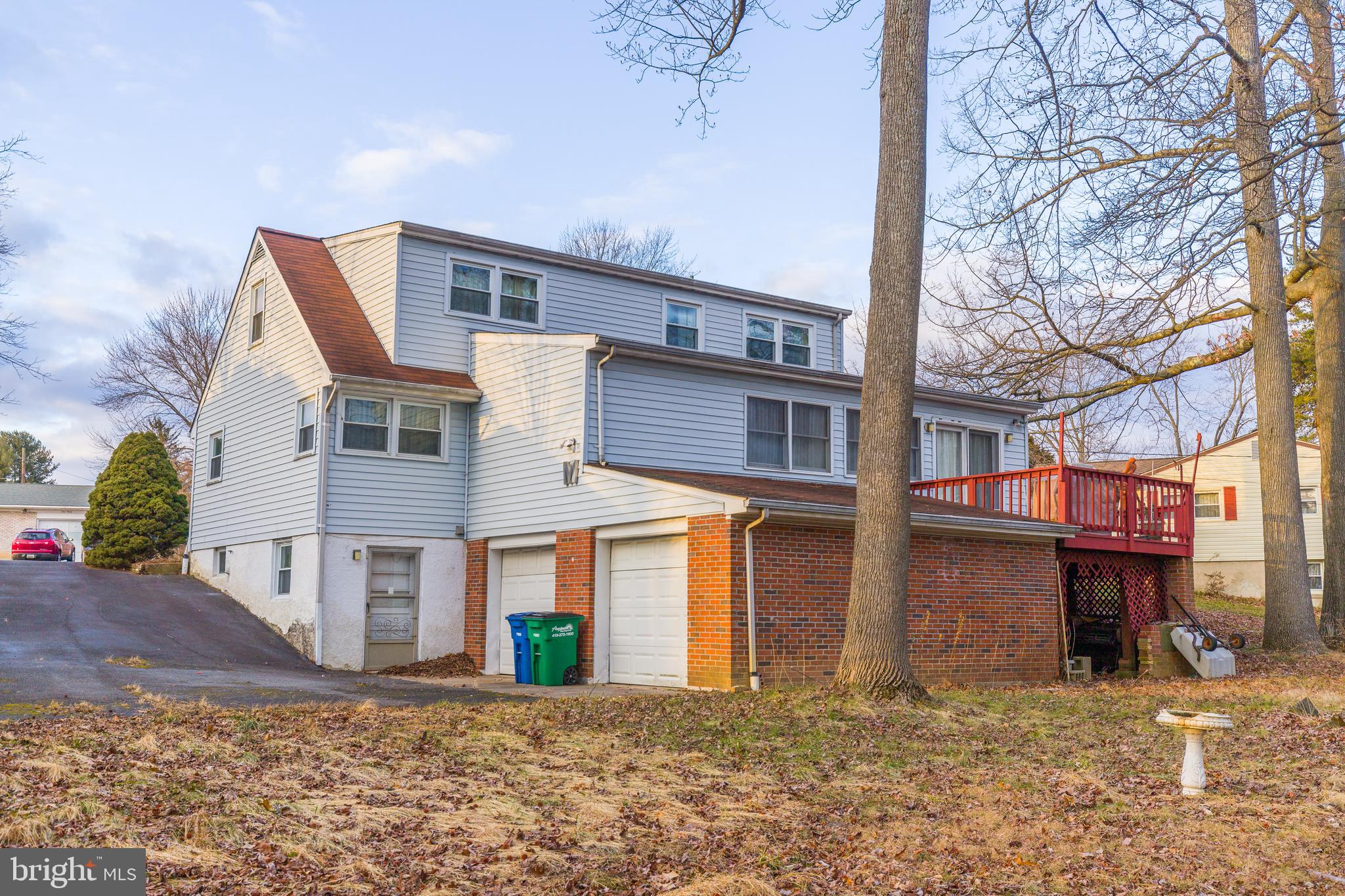 HILLCREST MANOR - Residential