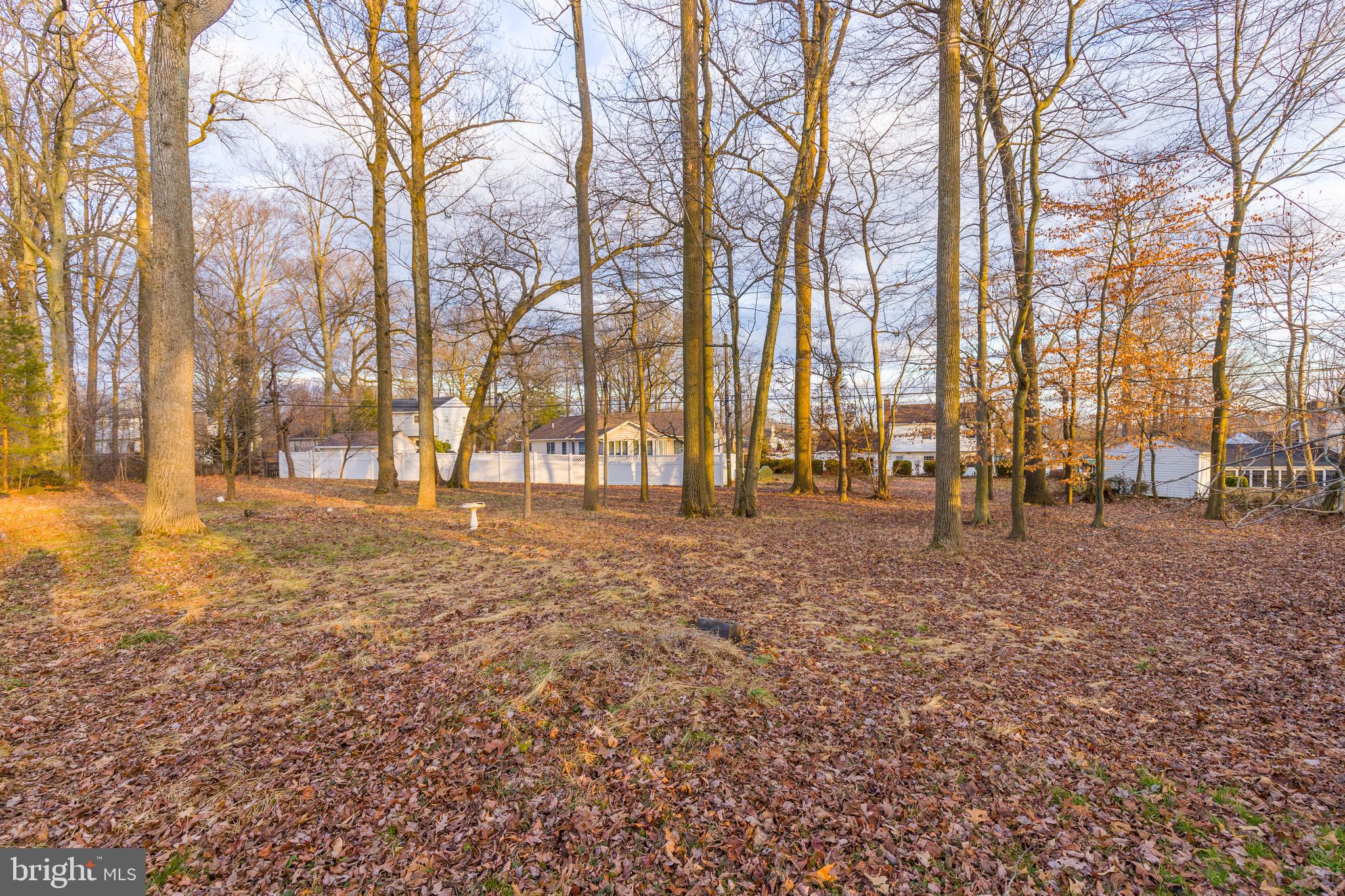 HILLCREST MANOR - Residential