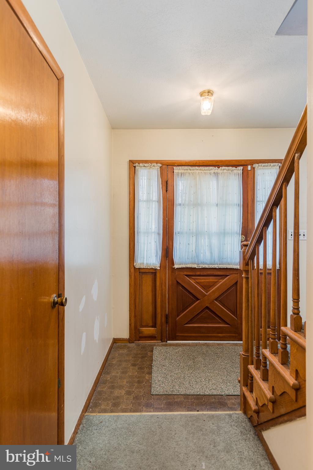 HILLCREST MANOR - Residential