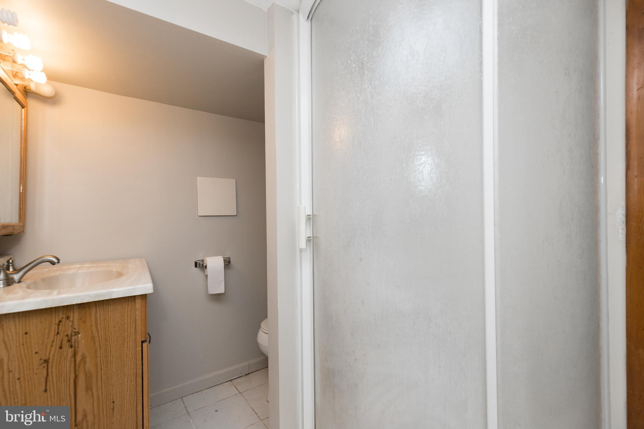 HILLCREST MANOR - Residential