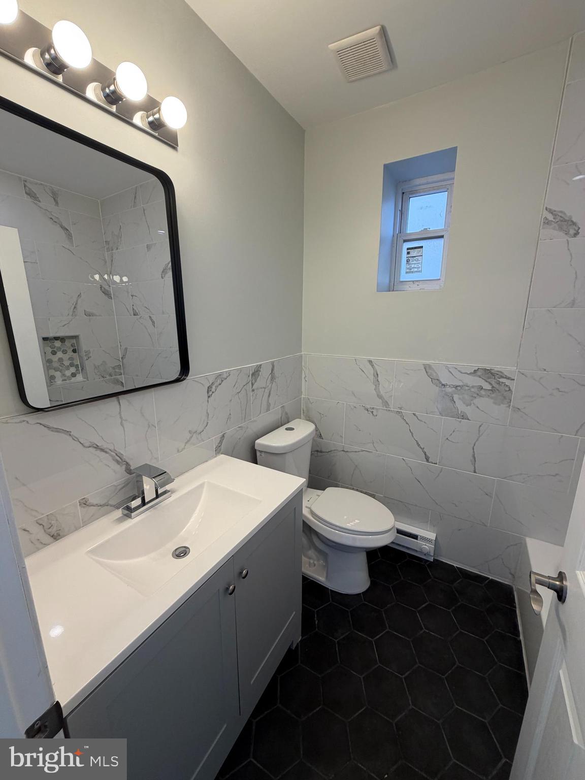 GERMANTOWN - Residential Lease