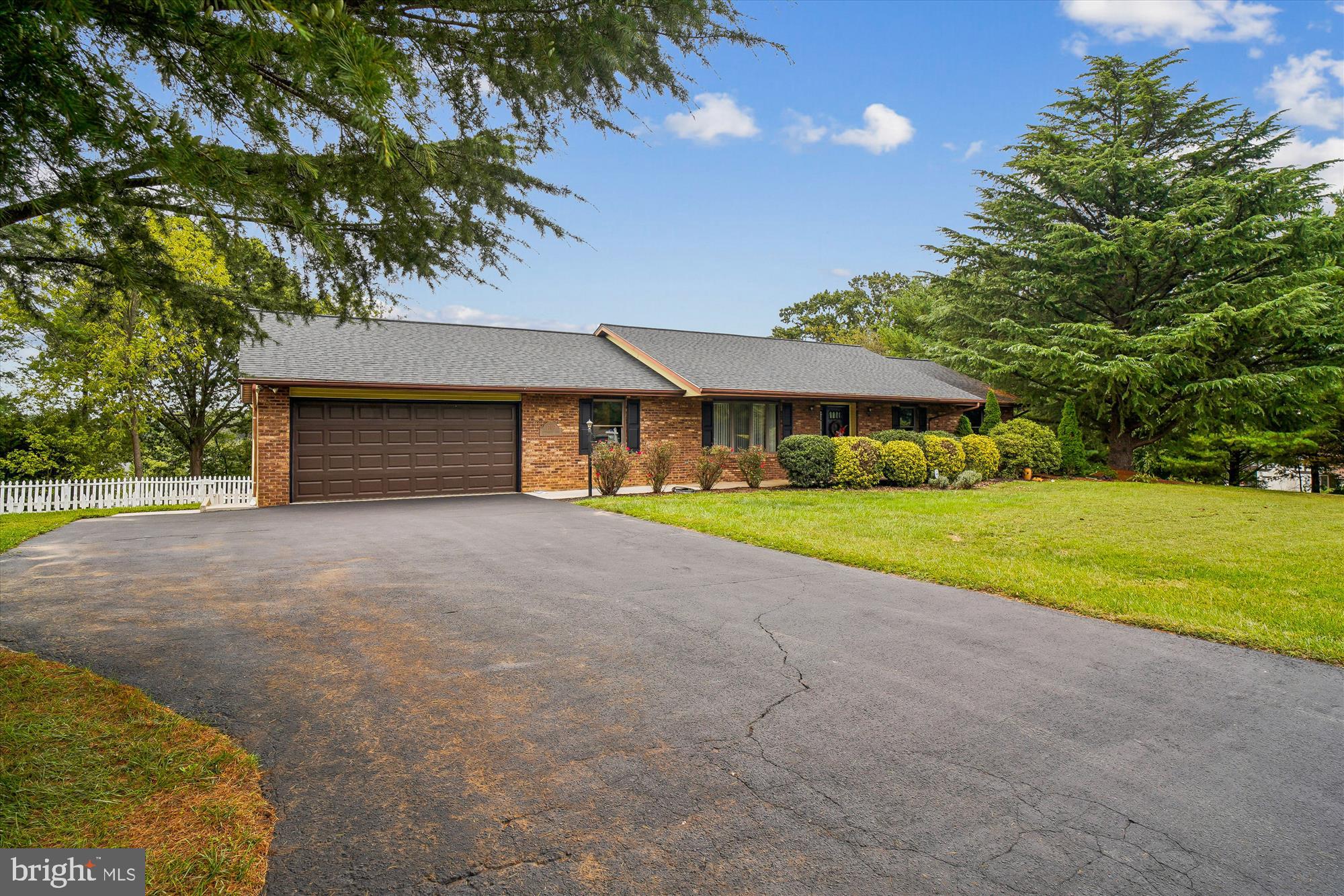 PEPPERMINT PARK - Residential