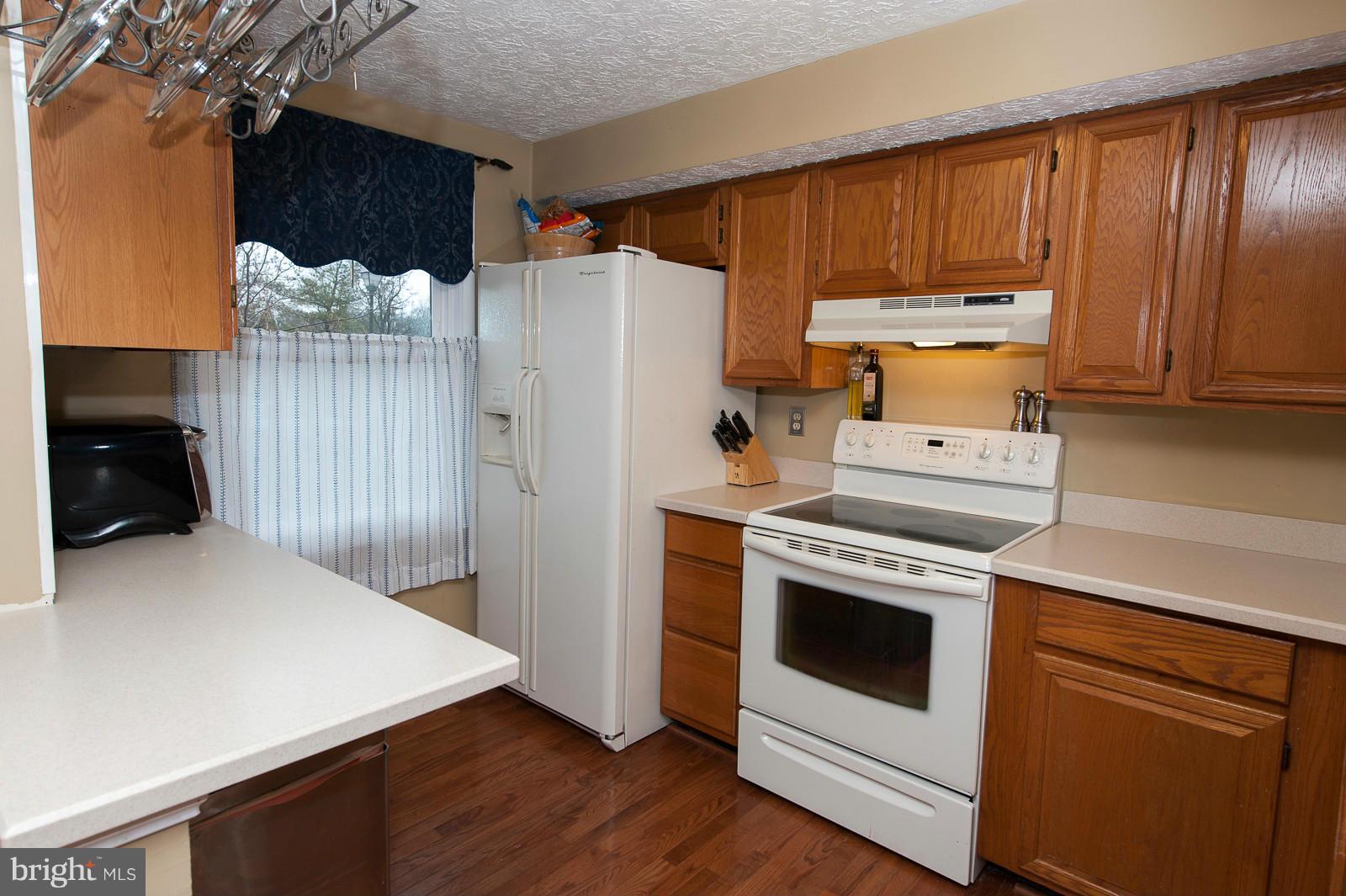 LAUREL HIGHLANDS - Residential